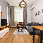 Hidden Gem In The Heart Of Apartament *